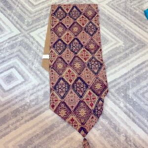 Pier 1 one imports Beaded tapestry Table Runner. Fall autumn holiday tassel